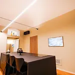 Meh Luxury Apartment City Centre Bari